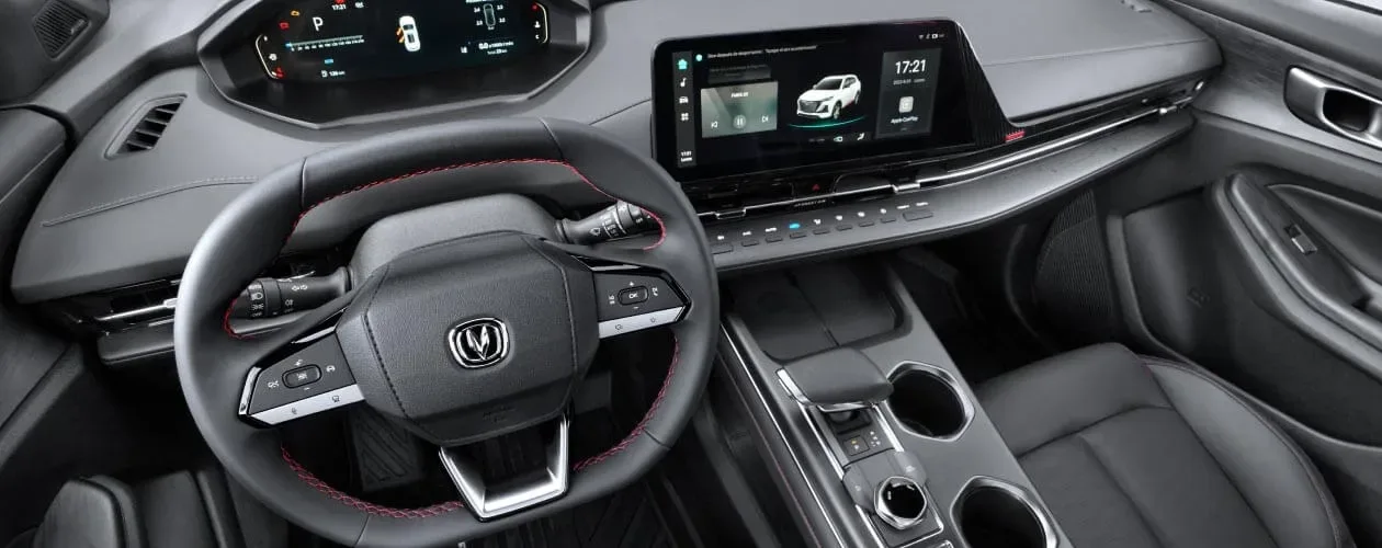 Vehículo SUV con Pantalla Touch de 12,3"