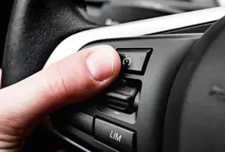 ¿Qué es el control crucero y cómo funciona esta tecnología?