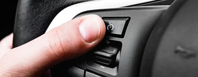 ¿Qué es el control crucero y cómo funciona esta tecnología?
